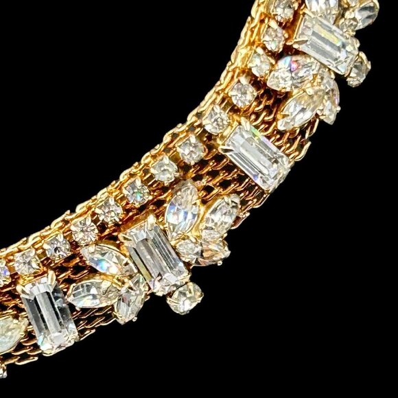 Exquisite Signed Hattie Carnegie Rhinestone Embellished Choker Necklace - Picture 4 of 6